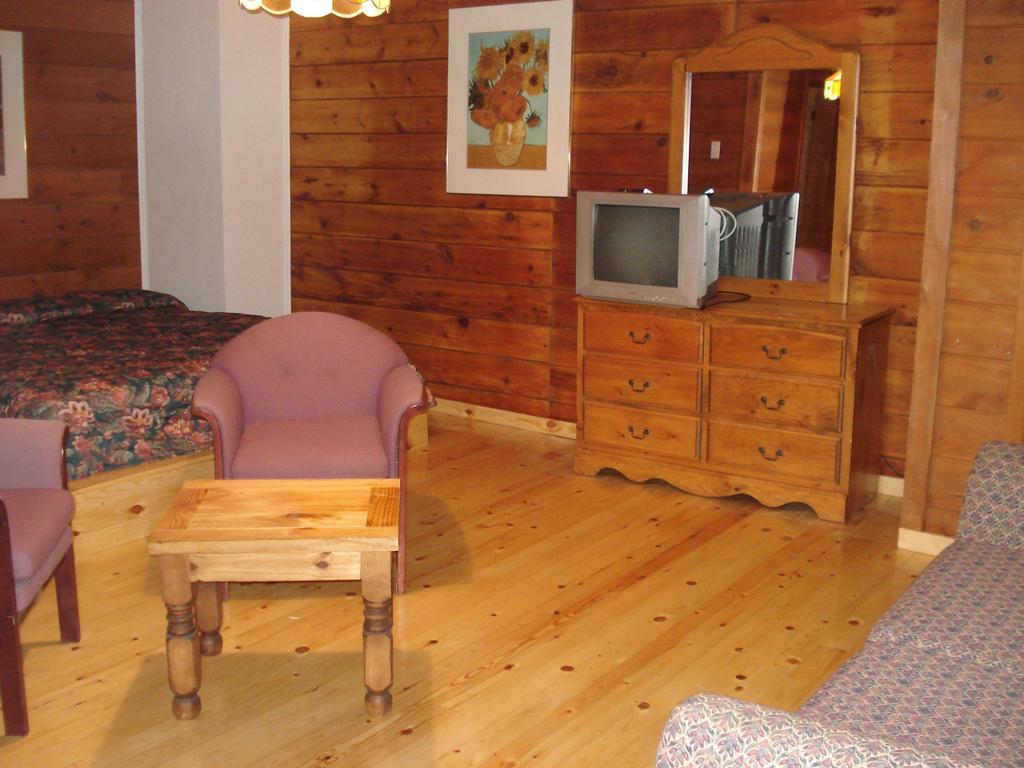 Auberge Alpine Inn Sainte-Adele Room photo
